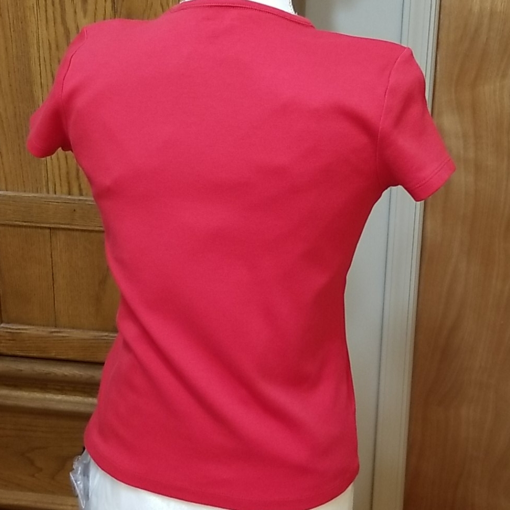 Liz Claiborne tshirt - Picture 2 of 4